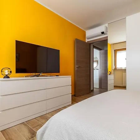Lambrate Charming Vicino A Aeroporto Linate Metro4 E Ospedale San Raffaele Milan