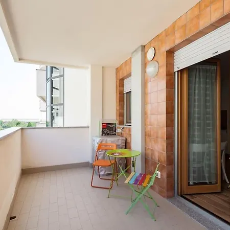 Lambrate Charming Vicino A Aeroporto Linate Metro4 E Ospedale San Raffaele